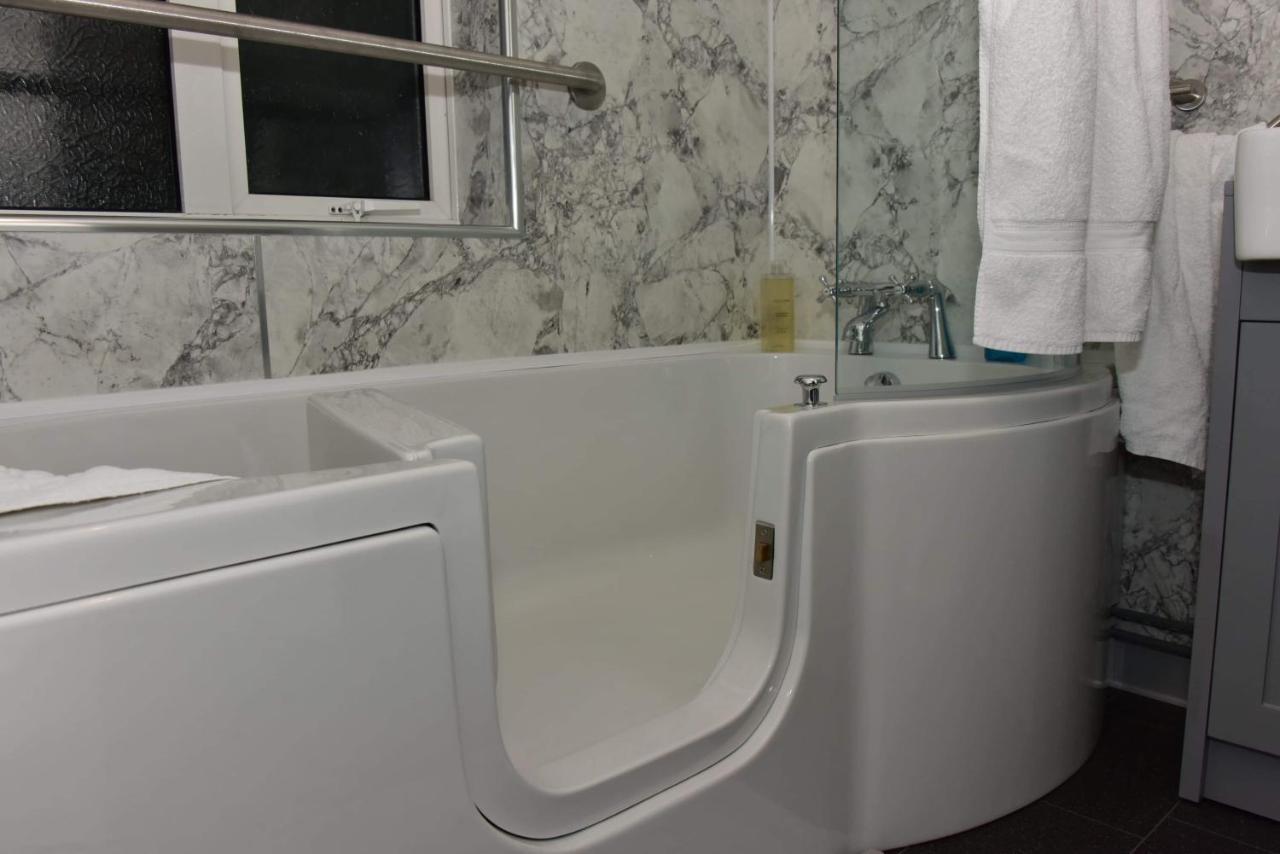 Rosedale Bed And Breakfast Lyndhurst Bagian luar foto