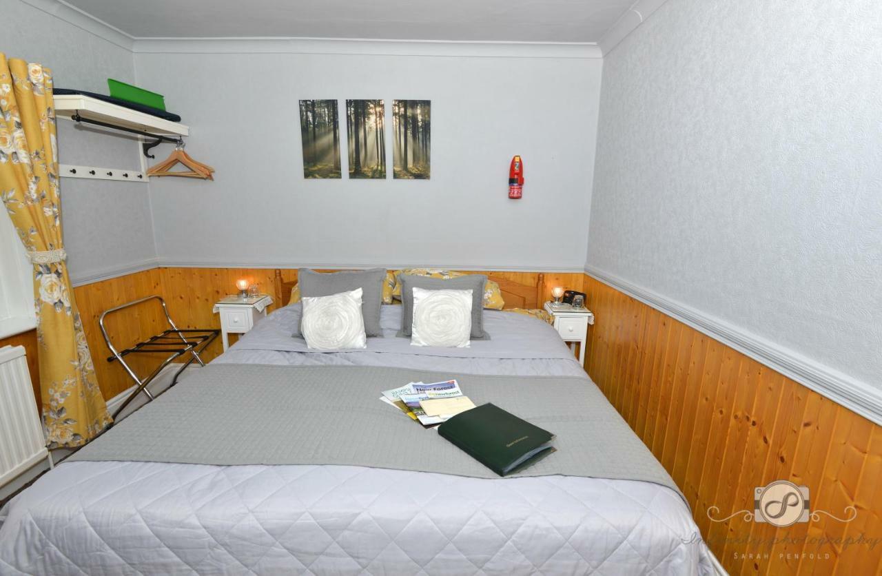 Rosedale Bed And Breakfast Lyndhurst Bagian luar foto